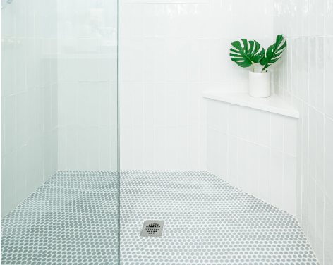 Corner Shelves vs. Shower Niche: Which is Best for Your Bathroom?