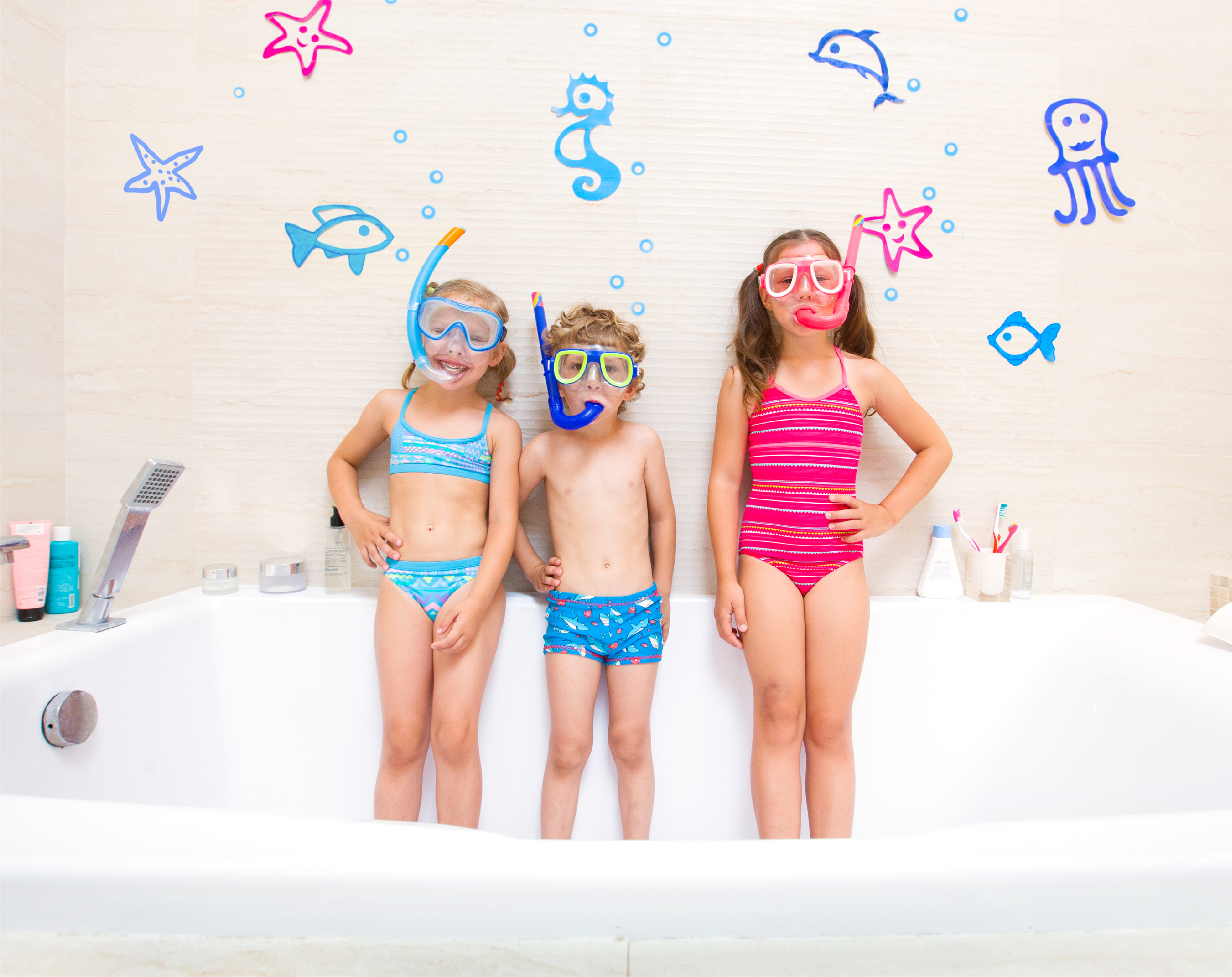 NON SLIP BATH MAT STICKERS FOR KIDS CHILDREN BABY - MAKE BATH TIME MORE FUN